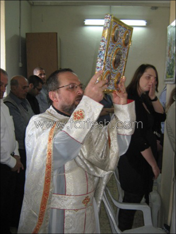 قداس الفصح في كنيسة إقرث المُهجَّرة  صورة رقم 5