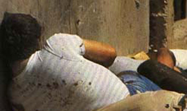 رجل يقتل زوجته لانها تواصلت مع آخر عبر الانترنت صورة رقم 1 رجل يقتل زوجته لانها تواصلت مع آخر عبر الانترنت صورة رقم 1