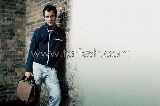 الممثل البريطاني جود لو يفوز بمعركة صور اطفاله  صورة رقم 7