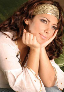 أصالة: طارق اخرجني من القالب الكلاسيكي!  صورة رقم 3