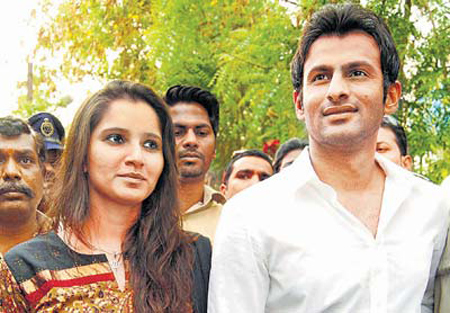 بعد إصدار فتوى تندد بعلاقتهما: تتويج أشهر قصة بالزواج! صورة رقم 5 بعد إصدار فتوى تندد بعلاقتهما: تتويج أشهر قصة بالزواج! صورة رقم 5