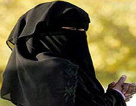 500 جلدة لسعودية ارتبطت لمدة 3 سنوات بزوجين في آن واحد!! صورة رقم 1 500 جلدة لسعودية ارتبطت لمدة 3 سنوات بزوجين في آن واحد!! صورة رقم 1