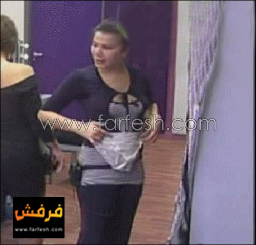 كلّ فتاة في الأكاديمية كانت تحاول سلب محمود من أسماء!!    صورة رقم 4