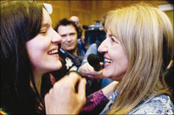 بعد 7 سنوات في غياهب السجن تبرئة ممرضة من قتل المرضى  صورة رقم 4