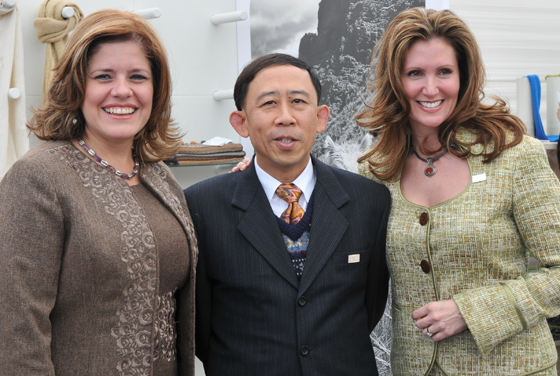 بائعات هوى وكوكايين مع وزيرة الشؤون المرأة الكندية!!        صورة رقم 5