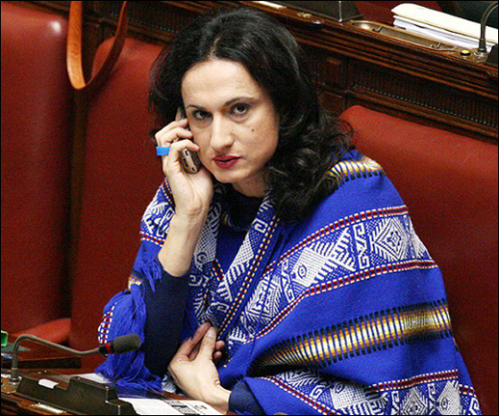 أشهر شواذ إيطاليا يضع حداً نهائياً لجنسه في المغرب! صورة رقم 8 أشهر شواذ إيطاليا يضع حداً نهائياً لجنسه في المغرب! صورة رقم 8