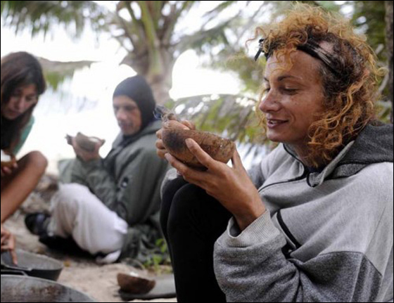 أشهر شواذ إيطاليا يضع حداً نهائياً لجنسه في المغرب! صورة رقم 7 أشهر شواذ إيطاليا يضع حداً نهائياً لجنسه في المغرب! صورة رقم 7