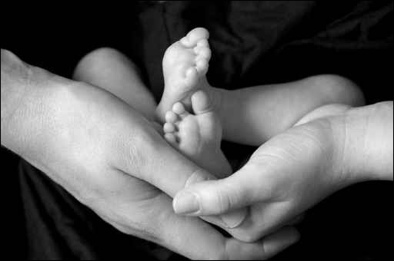 هونغ كونغ: العثور على طفل ميّت في سلة القمامة صورة رقم 1