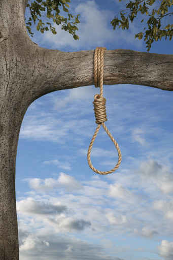 نكد زوجته دفعه الى قتل بناته الثلاث! صورة رقم 1 نكد زوجته دفعه الى قتل بناته الثلاث! صورة رقم 1