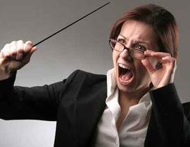 أحدث وسائل العقاب: مديرة مدرسة مصرية تعض!!! صورة رقم 1