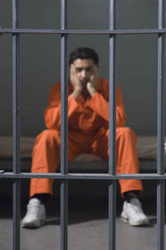 شاب سعودي قام بابتزاز 117 فتاة بحثن عن العمل! صورة رقم 1