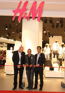 افتتاح فرع H&M في جراند كنيون حيفا  صورة رقم 1