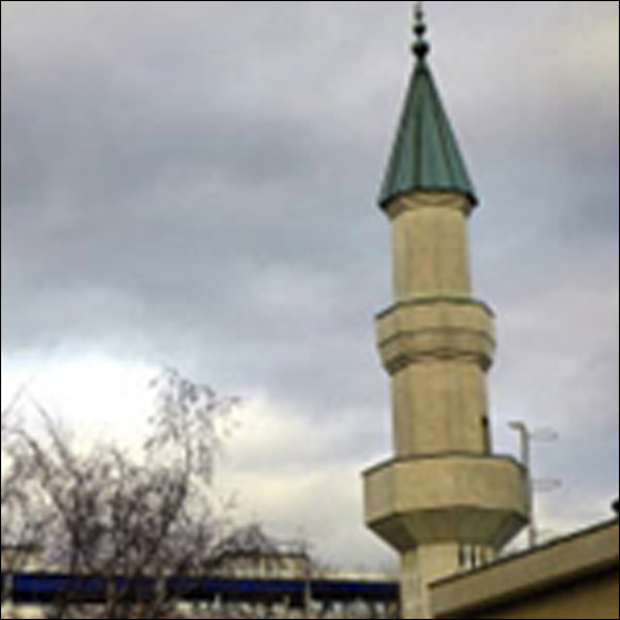 مئذنة مسجد برادفورد في بريطانيا الأجمل في أوروبا  صورة رقم 4