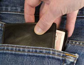 نصاب انتحل صفة صديق موظف البنك فافتضح! صورة رقم 1