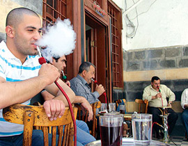 فتوى تحرم التدخين والنرجيلة في سوريا أما الوزراء فيدخنون! صورة رقم 2