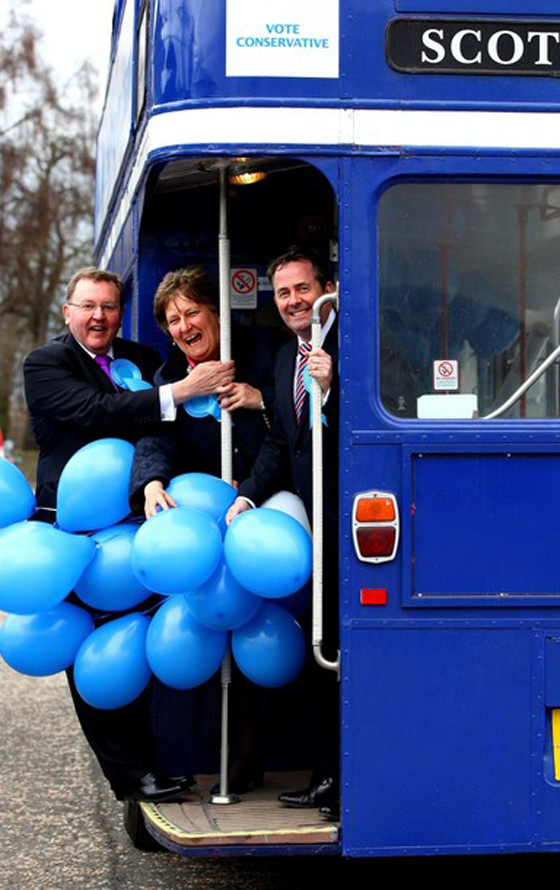 سطو على منزل وزير بريطاني يعرقل إعلانه بيان الحزب!!        صورة رقم 3