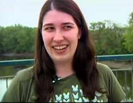 ايران: الملابس غير المحتشمة سبب الزلازل وأمريكا ترد بخلع الملابس!! صورة رقم 1