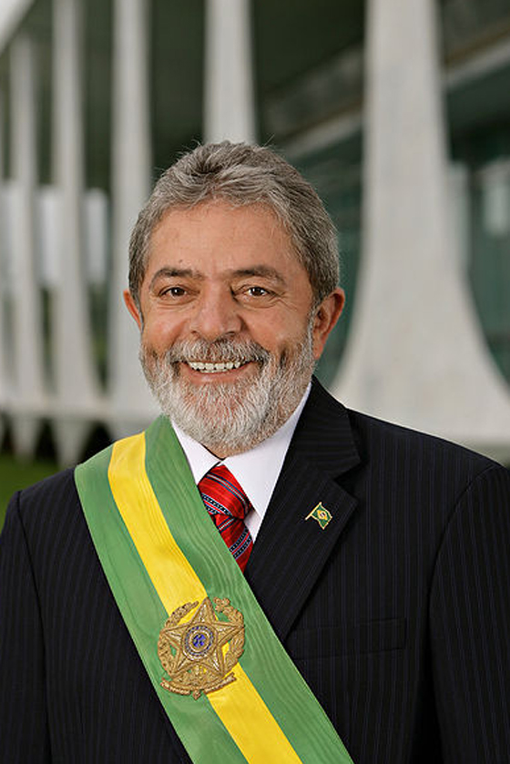 دي سيلفا.. من مسح الأحذية وبيع الخضار إلى رئاسة الجمهورية  صورة رقم 5