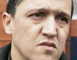 مهاجمة وتهديد الإمام الذي أيد حظر النقاب في فرنسا!  صورة رقم 1