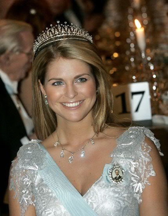 أميرة السويد تنفصل عن خطيبها بعد 