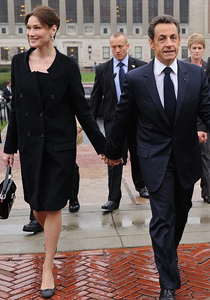 إعلان يسخر من قصر قامة ساركوزي يثير فضيحة بفرنسا!  صورة رقم 1