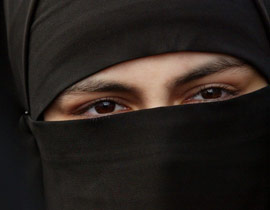 حظر النقاب في برلين غير ملائم وغير مرغوب به! صورة رقم 1 حظر النقاب في برلين غير ملائم وغير مرغوب به! صورة رقم 1