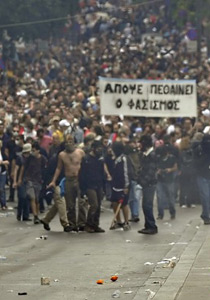 أزمة اليونان المالية تطرق أبواب العالمية صورة رقم 1 أزمة اليونان المالية تطرق أبواب العالمية صورة رقم 1