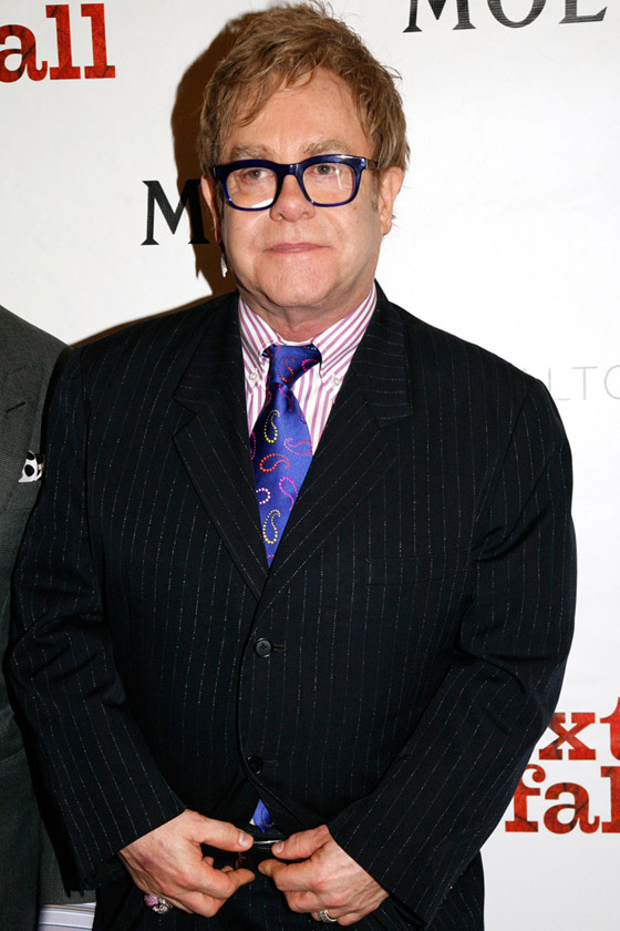 مصر تلغي حفل إلتون جون وتعلنها حرباً على المثليين!!  صورة رقم 8