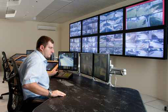 90 ثانية لحصول ضباط الشرطة البريطانية على اجازة! صورة رقم 1