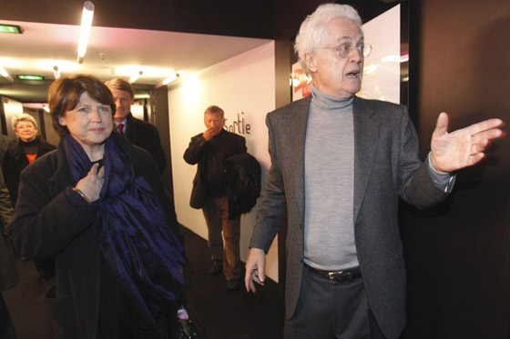 رئيس وزراء فرنسا الأسبق يعود الى الأضواء بفيلم كوميدي!! صورة رقم 3 رئيس وزراء فرنسا الأسبق يعود الى الأضواء بفيلم كوميدي!! صورة رقم 3