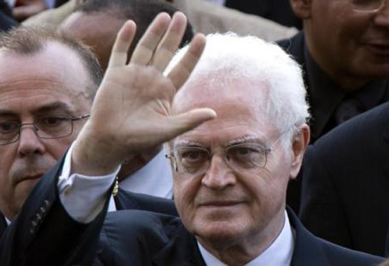 رئيس وزراء فرنسا الأسبق يعود الى الأضواء بفيلم كوميدي!! صورة رقم 2 رئيس وزراء فرنسا الأسبق يعود الى الأضواء بفيلم كوميدي!! صورة رقم 2