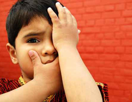 اعتقال باكستاني اعترف بأنه اغتصب 76 طفلا وطفلة! صورة رقم 1