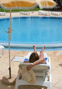 اغلاق اول فندق للعراة في تركيا لاسباب هندسية! صورة رقم 1