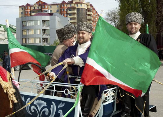 الرئيس الشيشاني لا يملك سيارة ومساحة شقته 36 متراً مربعاً  صورة رقم 6