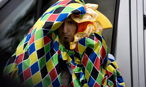 كوميديا الإرهاب تسخر من المسلمين وتثير غضب غيرهم  صورة رقم 3