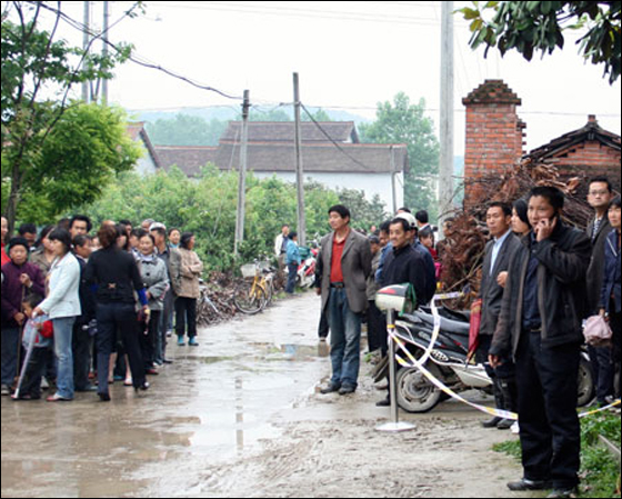 الصين: رجل يهاجم روضة أطفال ويقتل سبعة منهم  صورة رقم 2