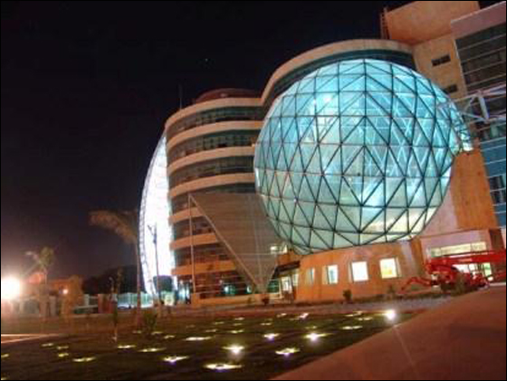 السعودية: السجن و 429 جلدة لمواطن شتم قاضي بواسطة SMS! صورة رقم 1 السعودية: السجن و 429 جلدة لمواطن شتم قاضي بواسطة SMS! صورة رقم 1