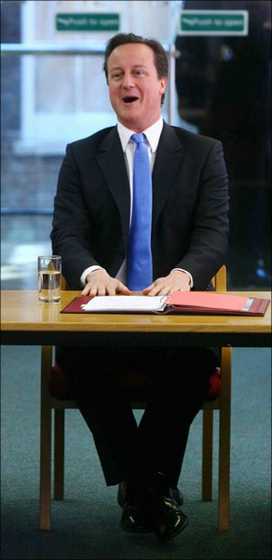 ما هي صلة القرابة بين الرئيس البريطاني والنبي موسى؟!!  صورة رقم 7