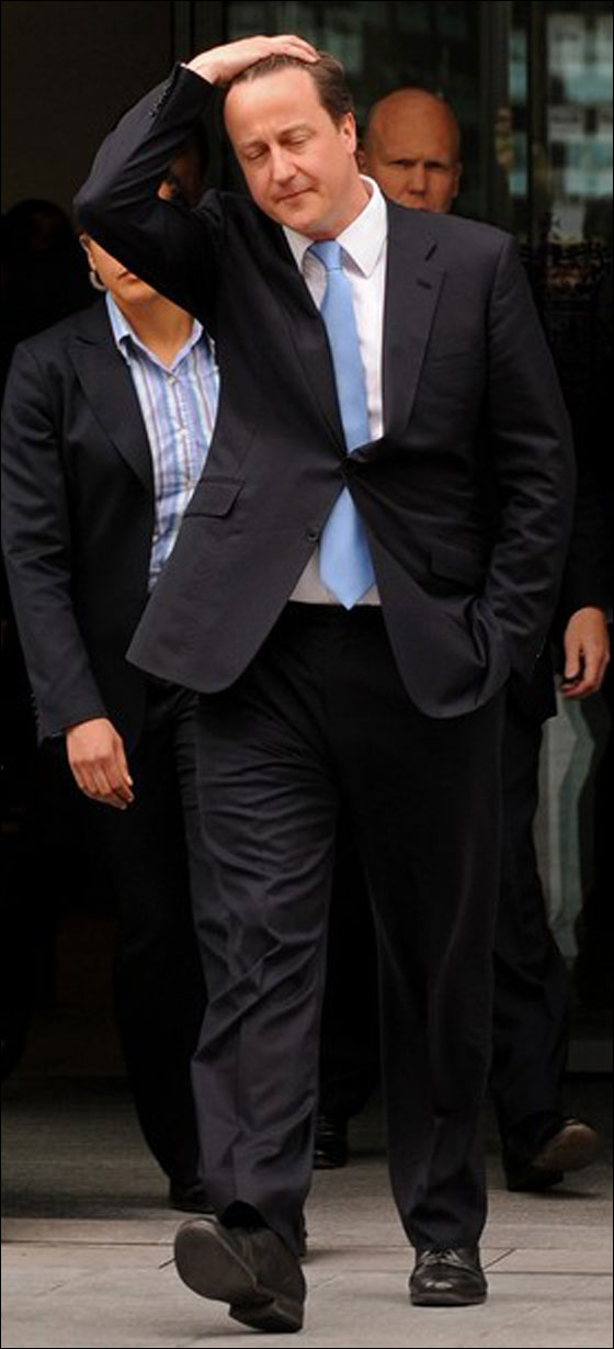 ما هي صلة القرابة بين الرئيس البريطاني والنبي موسى؟!!  صورة رقم 13