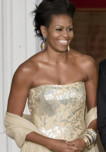 لون فستان ميشيل أوباما الـ