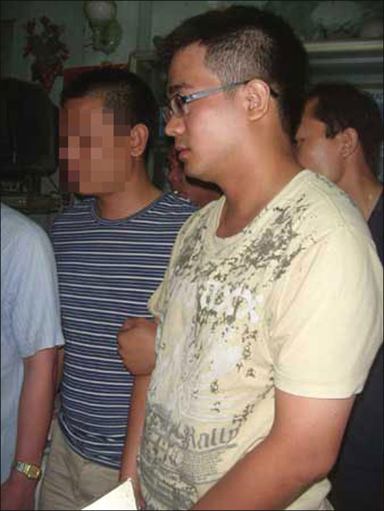 فيتنامي يقطع رأس واصابع صديقته ويلقيها بالنهر لانه غضب!!  صورة رقم 3