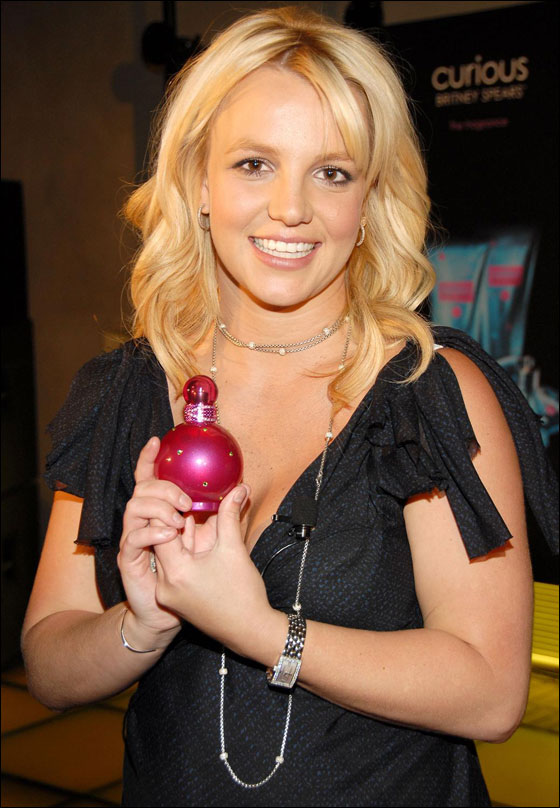 بريتني سبيرز تفكر في تجميد جسدها بعد الموت  صورة رقم 19