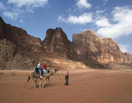 سبعيني من بئر السبع إلى العراء في جبال الاردن منذ 6 عقود صورة رقم 2 سبعيني من بئر السبع إلى العراء في جبال الاردن منذ 6 عقود صورة رقم 2