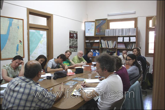 اطلاع وفد من أكبر نقابة عمالية بلجيكية على معاناة المواطنين العرب في اسرائيل صورة رقم 2