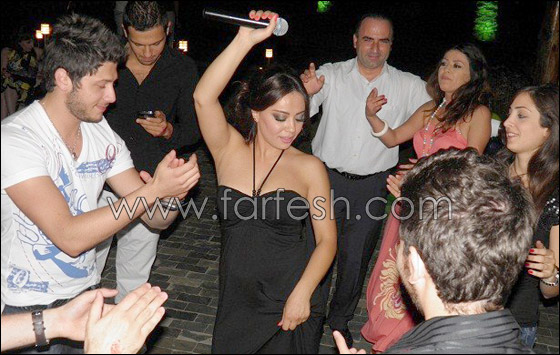 مسلسلات اون لاين ينقل لكم صور احتفال الين قسيس بعيد ميلادها   صورة رقم 18