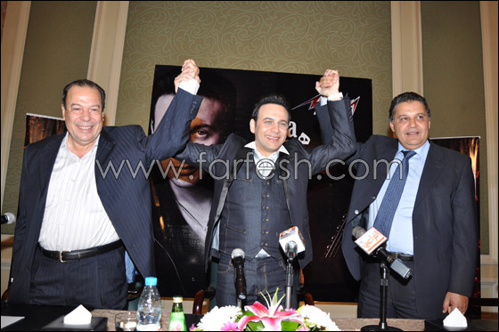 وسط زوجته وولديه.. مصطفى قمر يطلق ألبومه بحضور النجوم    صورة رقم 9