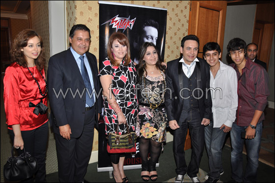 وسط زوجته وولديه.. مصطفى قمر يطلق ألبومه بحضور النجوم    صورة رقم 5