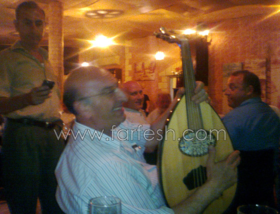 النجم عمار حسن وطاقم 