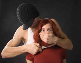 أجبرها على قتل طفليها بعد أن مارس النوع معها! صورة رقم 1 أجبرها على قتل طفليها بعد أن مارس النوع معها! صورة رقم 1