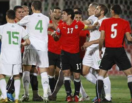 مطرب تونسي مناصر للخضر: نحن والجزائر شعب واحد صورة رقم 2